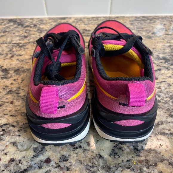 Nike Boys Waffle One DC0480-600 Pink Casual Shoes Sneakers Size 13C - Picture 5 of 9